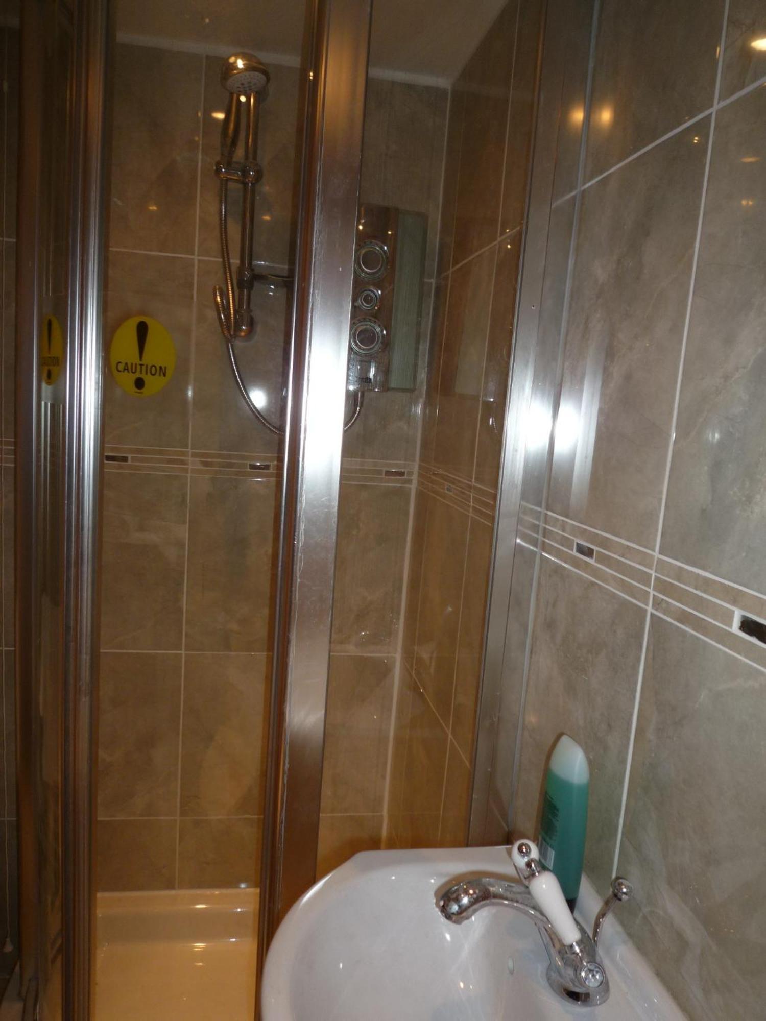 Apartment Large 2bedroom Flat