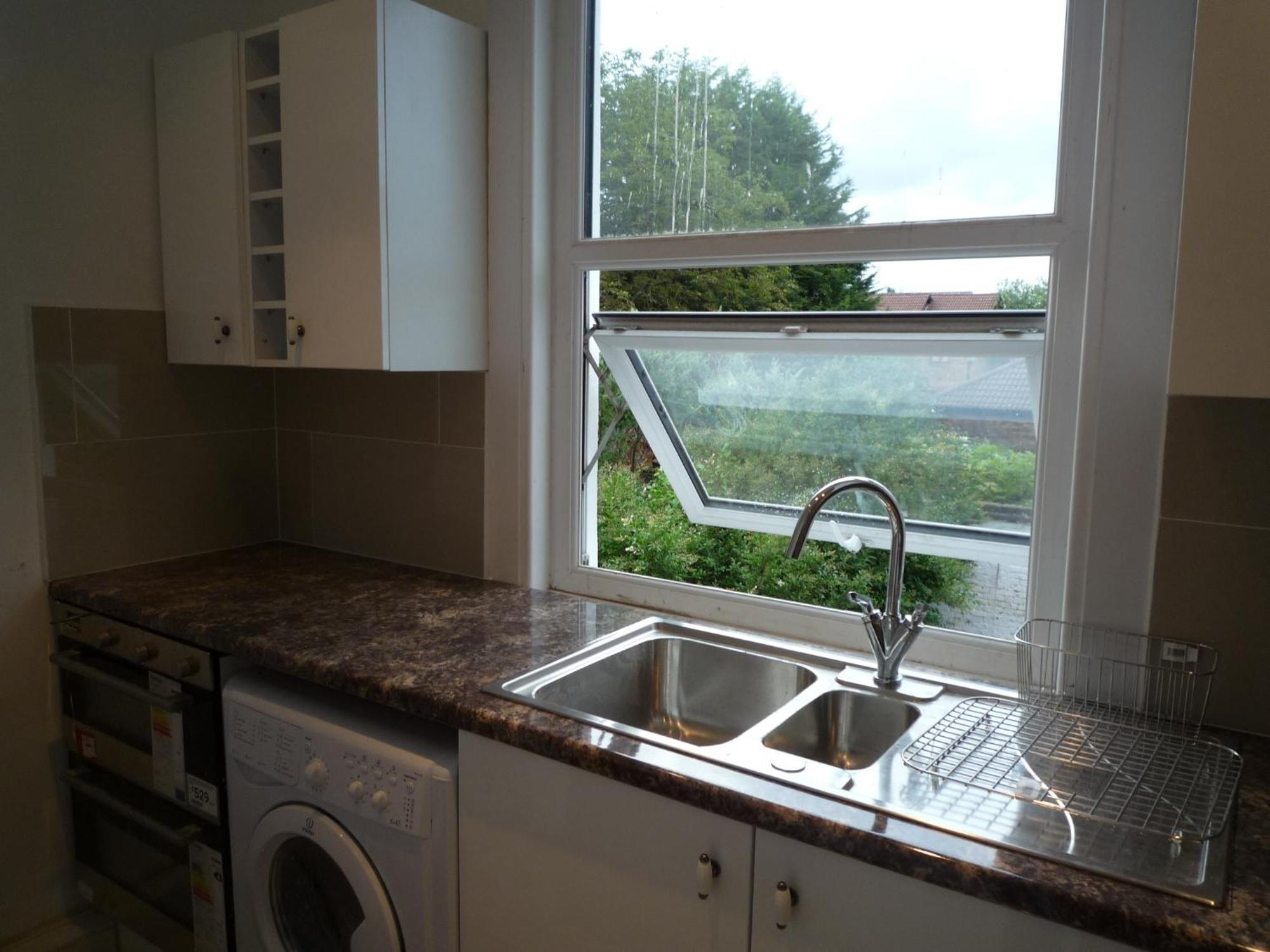 Large 2bedroom Flat Apartment